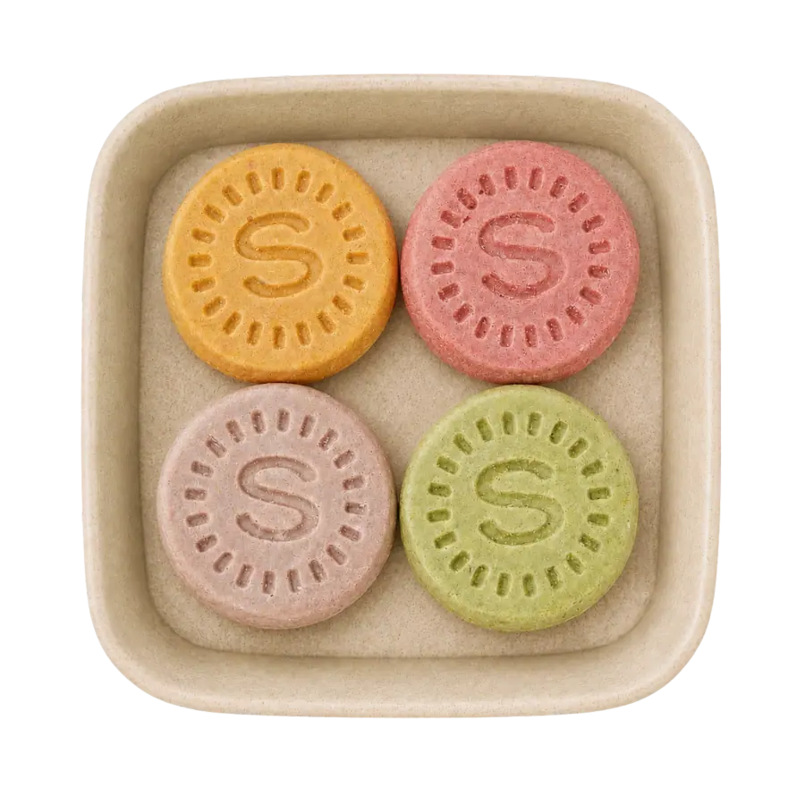 Patterned Freeze-Dried Chicken & Blueberry & Pumpkin & Cat Grass & Cranberry freeze-dried pet food product photo